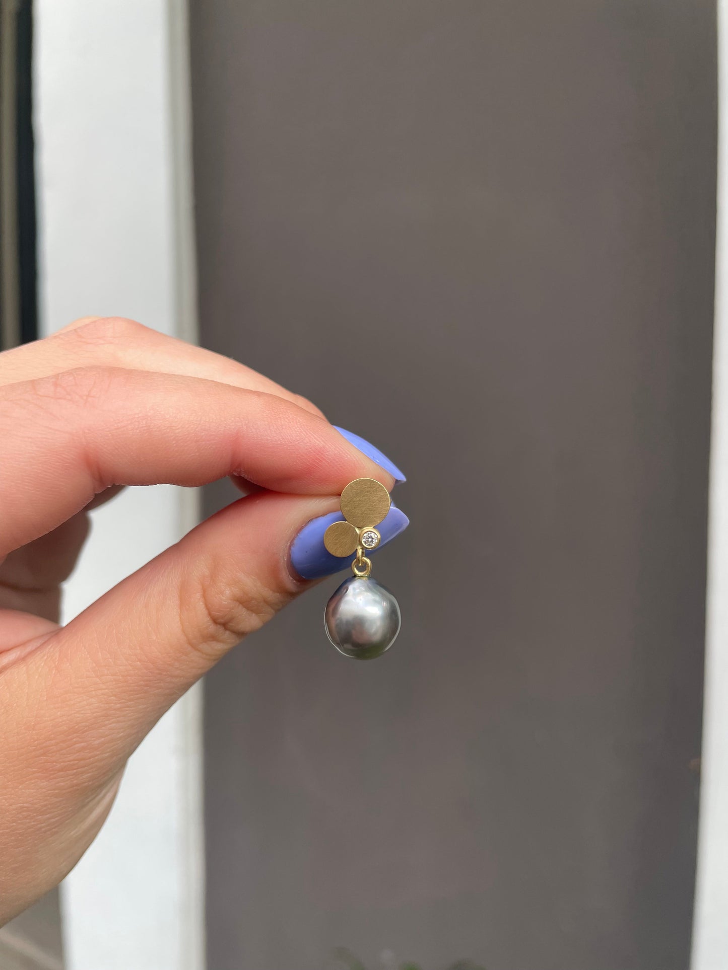 Pearl Earring - Stud in 18K Gold