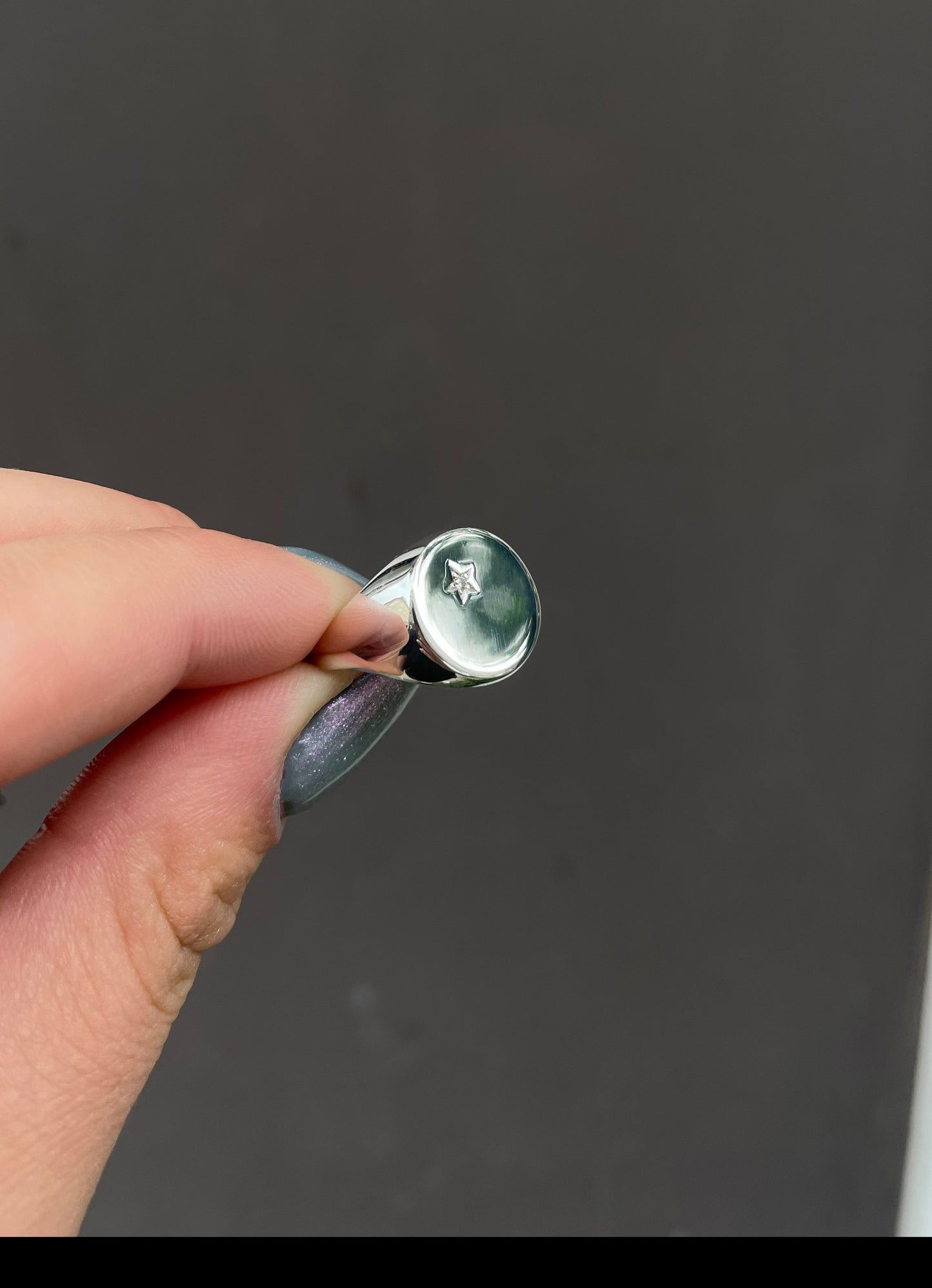 Lady Signet - Rund Ring-925 Sølv eller 14 karat guld med hvid diamant