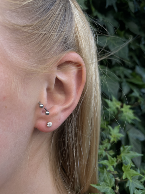 Sparkling Diamond Stud (sold as single) Earring-14 karat Gold or White Gold- W. white Diamond