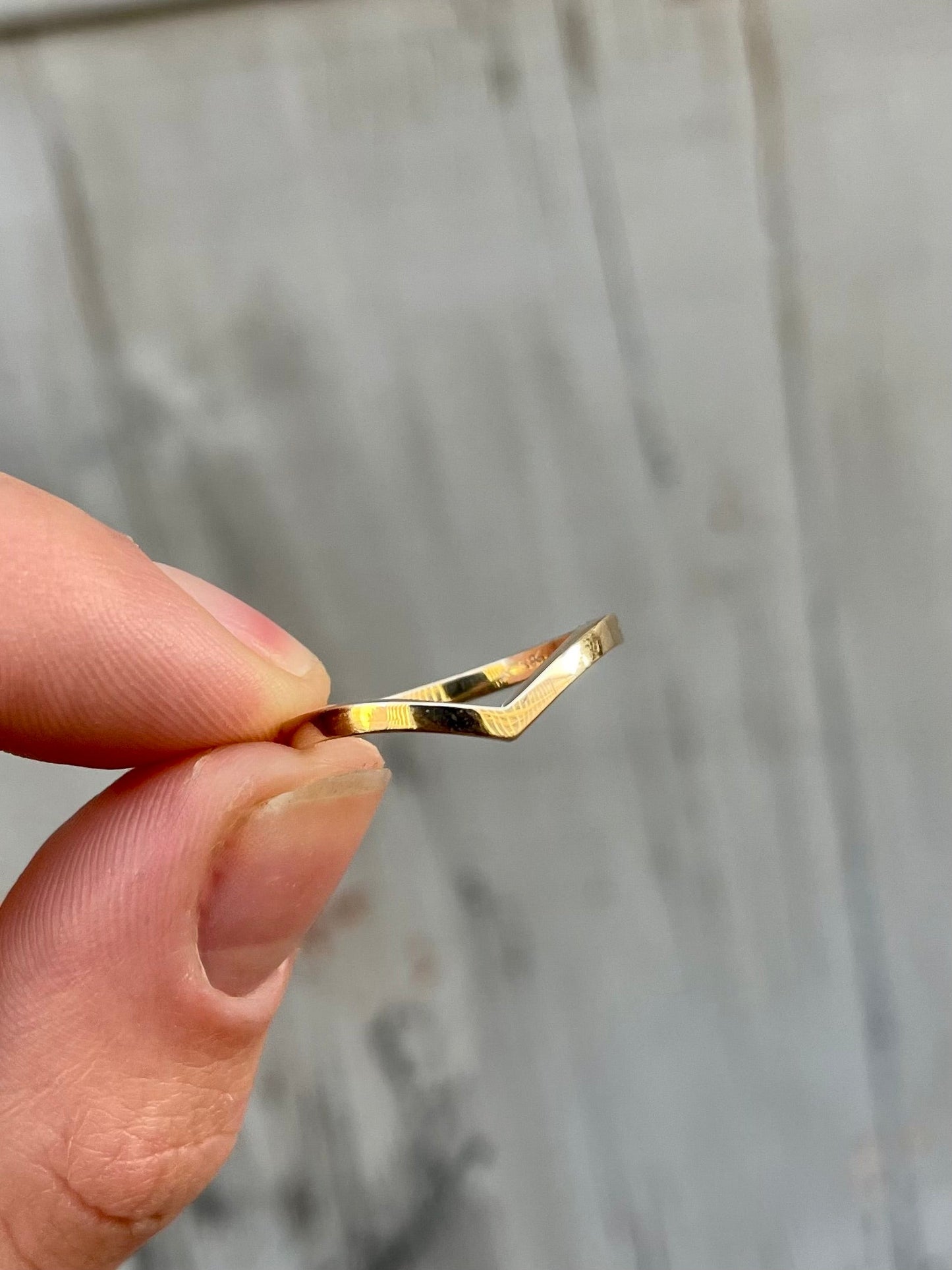 V Ring - 14 Karat Gold