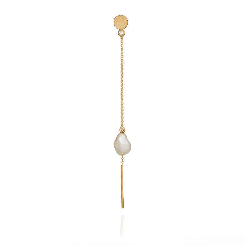 Dot Keshi Pearl Earring - 18 Karat Gold & White Diamonds