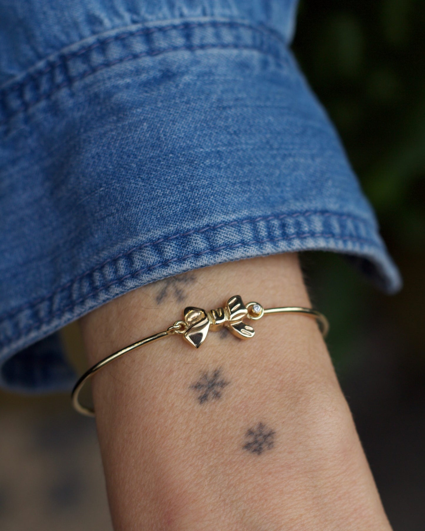 Lady Bow Bracelet - 14k Gold & White Diamond