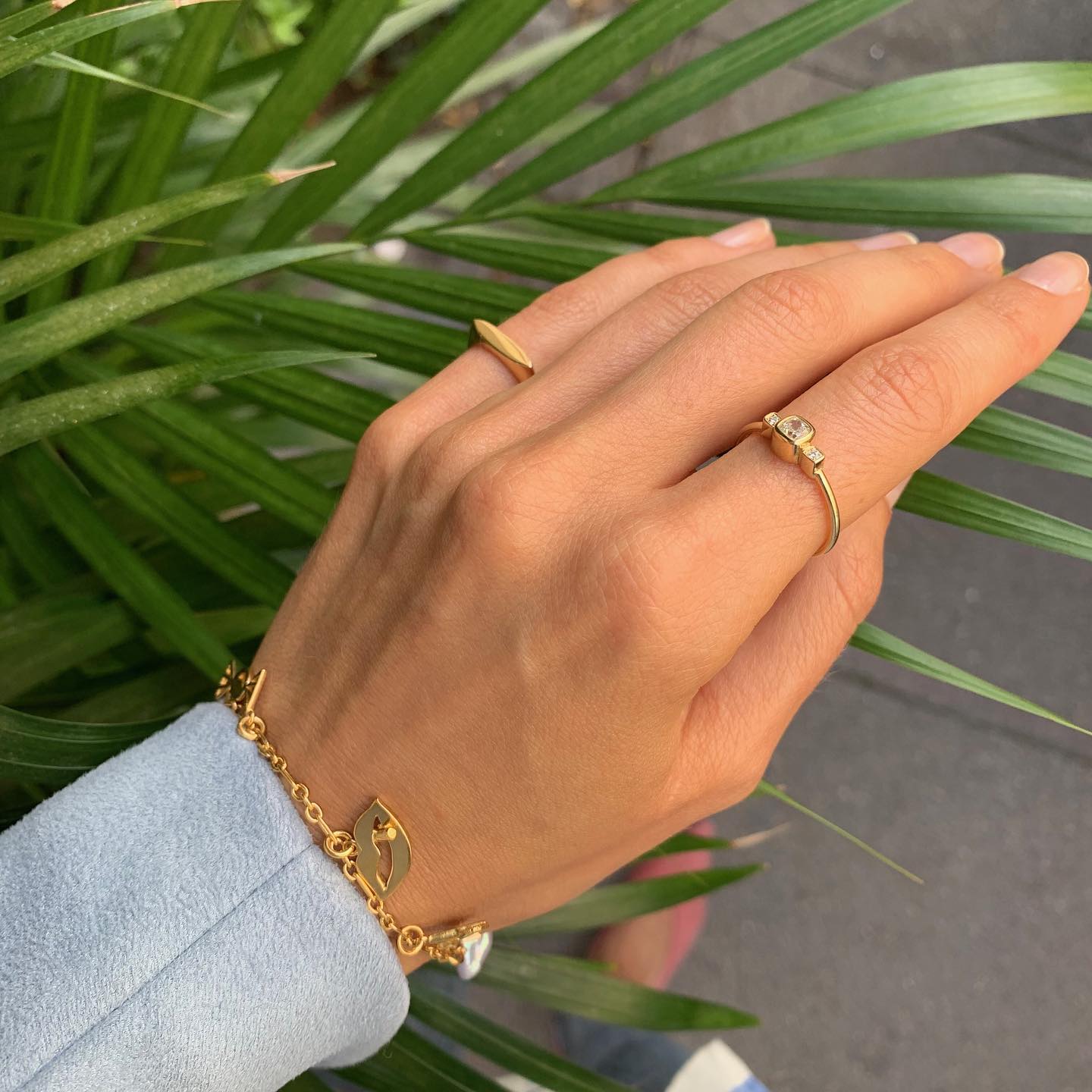 Miss Eleanor Ring - White Diamond 14 Karat Gold