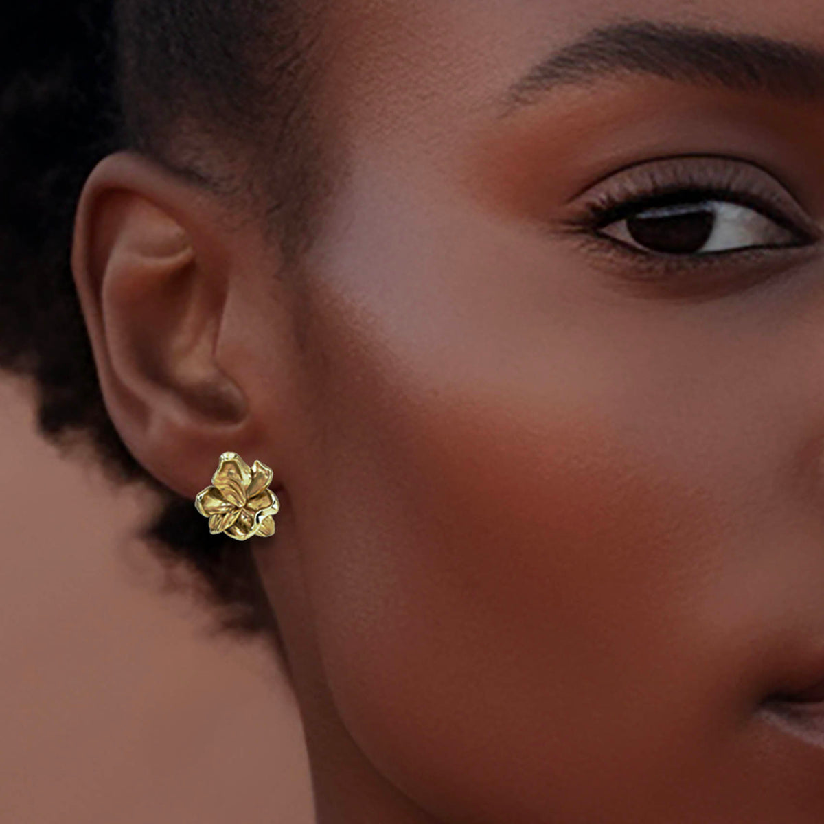 FLOWER EARRINGS - ORGANIC GOLD LEAVES