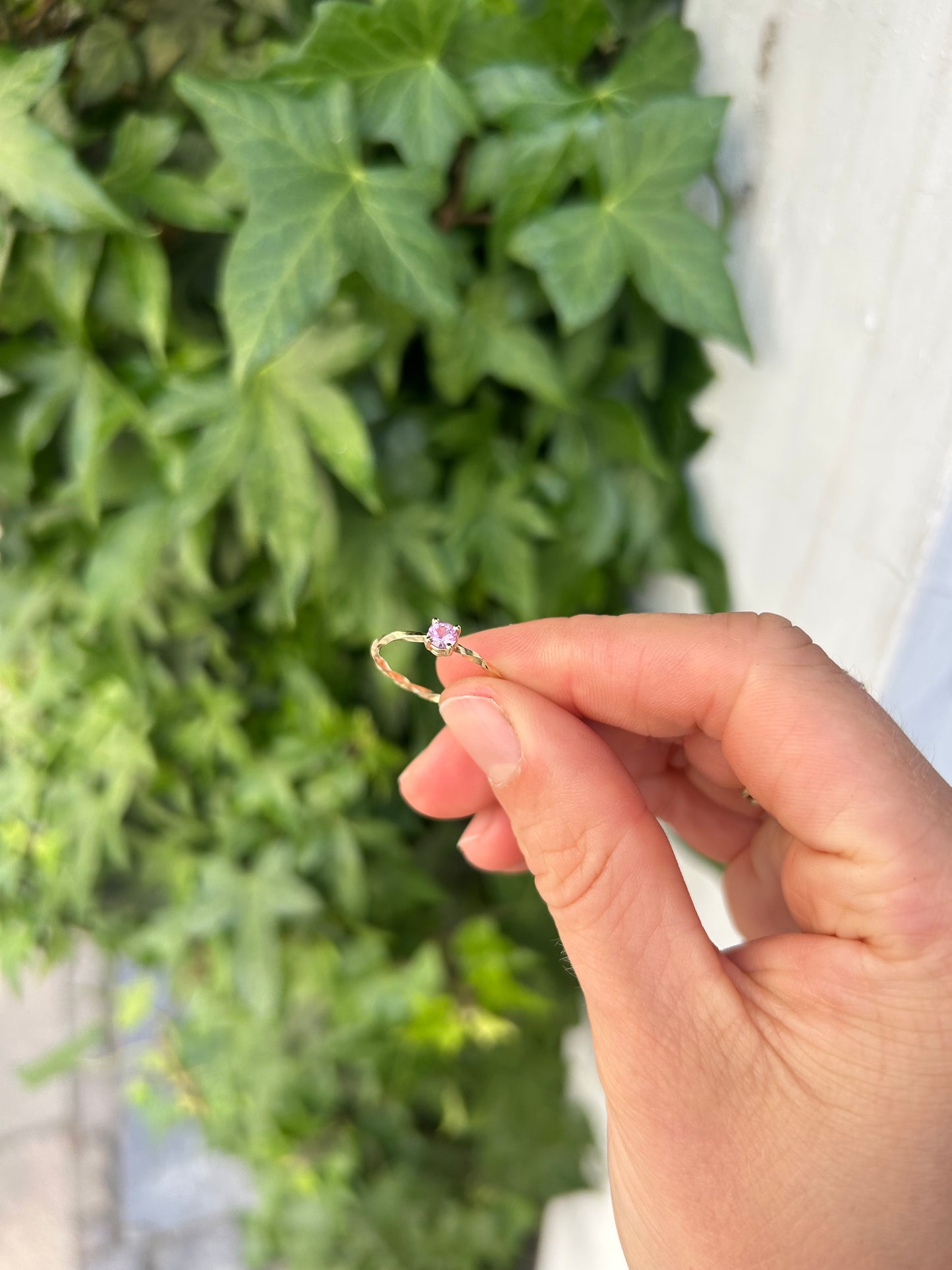 Miss Martha Klassisk Rosa Safir Ring - 14 Karat Guld
