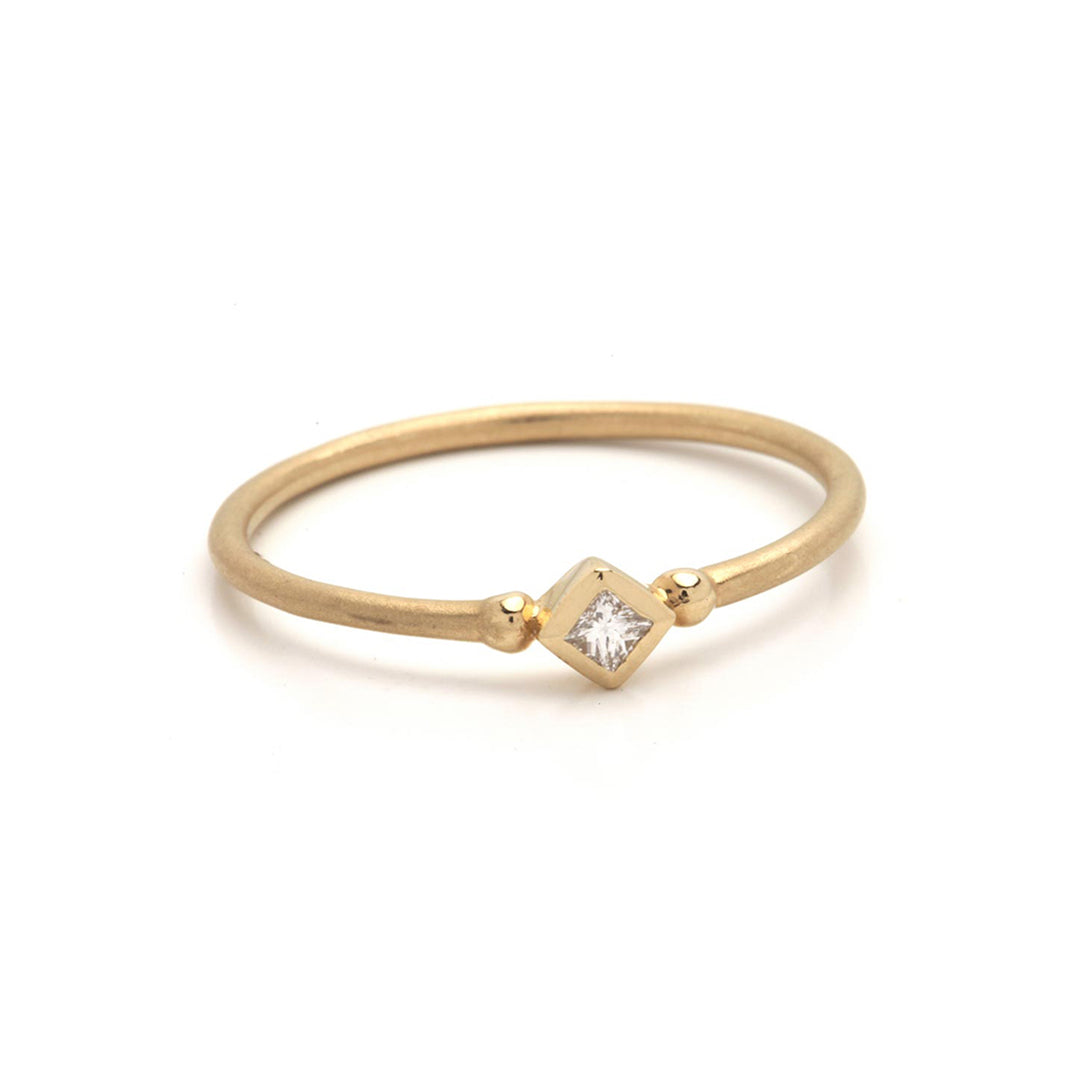 Sana Ring - 14 Karat Gold W. Diamond