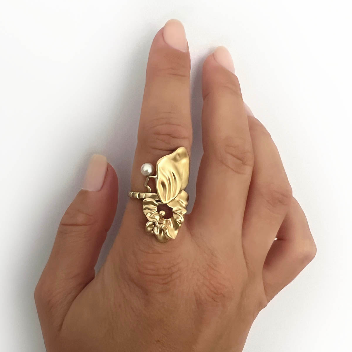 ORGANIC GOLD RING - LEAVES & PEARL