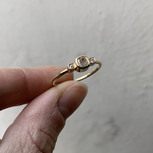 Miss Eleanor Ring - White Diamond 14 Karat Gold